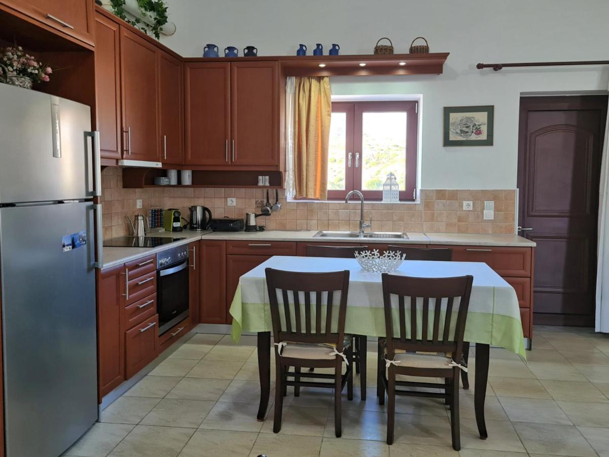 Enastron Vacation House Kissamos Exterior photo